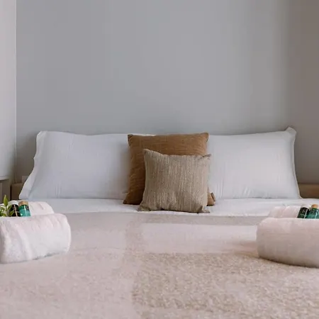 מלון Luxurious Flat 